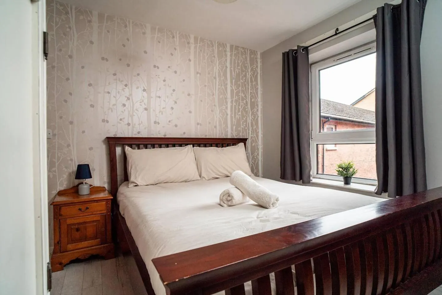 Central Apartment In Belfast City Centre